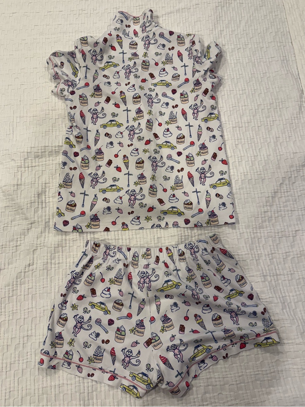 Roller Rabbit NYC PJ Set - Picture 2 of 3